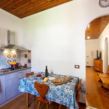 بيت للعطل Casa La Noce بوسيتانو